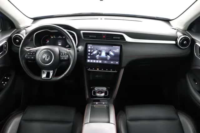 MG ZS EV (2023) thumbnail 4