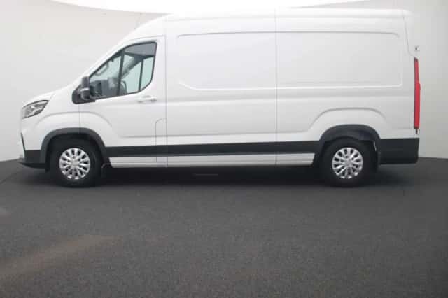 Maxus eDeliver9 (2023) thumbnail 4