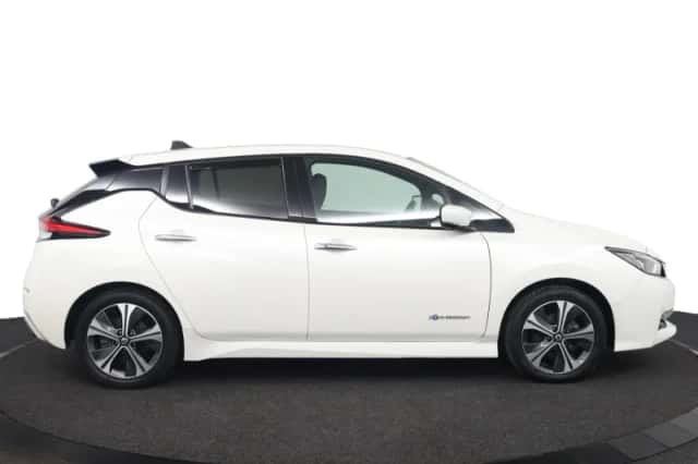 Nissan Leaf (2019) thumbnail 12