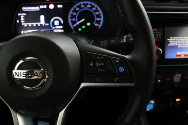Nissan Leaf (2019) thumbnail 18