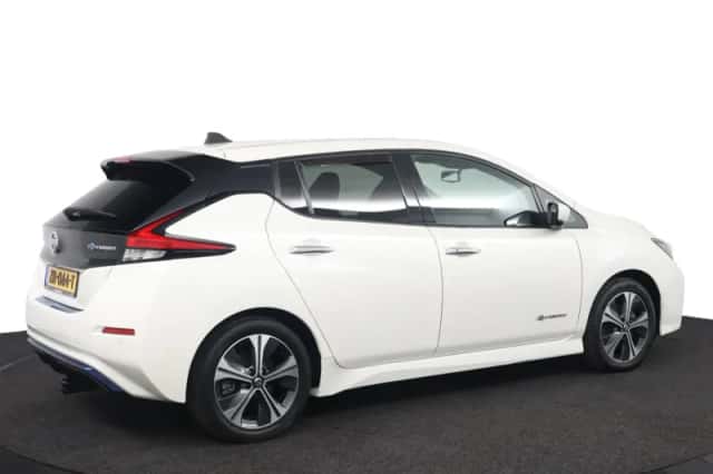 Nissan Leaf (2019) thumbnail 3