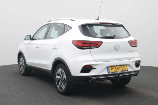 MG ZS EV (2022) thumbnail 2
