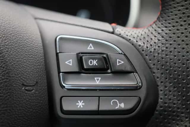 MG ZS EV (2022) thumbnail 28