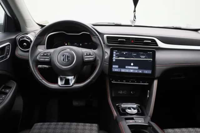 MG ZS EV (2022) thumbnail 7