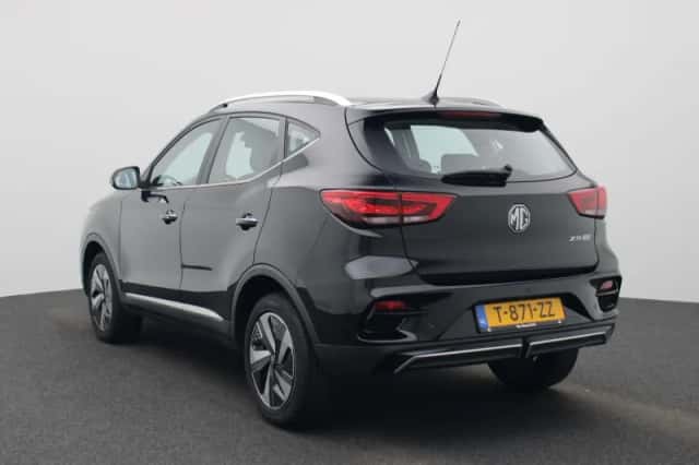 MG ZS EV (2023) thumbnail 2