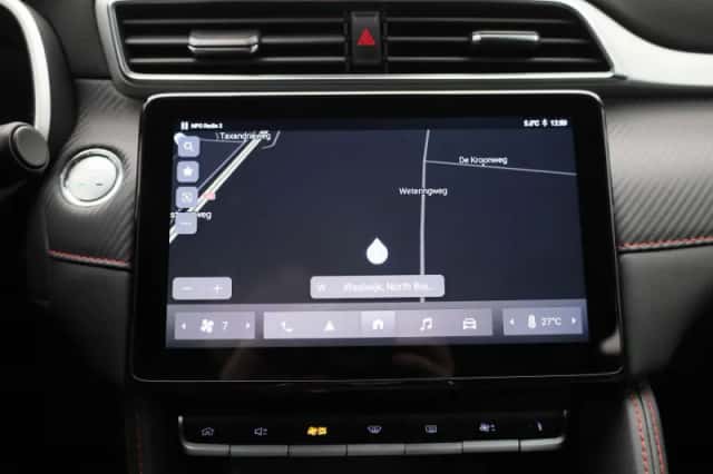 MG ZS EV (2023) thumbnail 16
