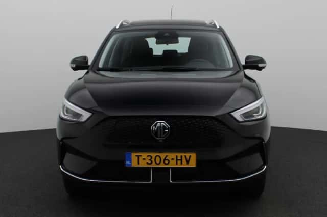 MG ZS EV (2023) thumbnail 3