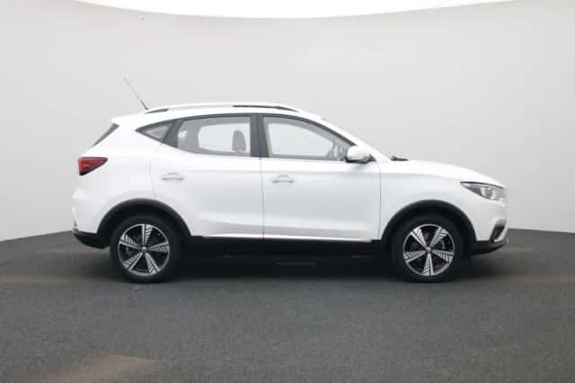 MG ZS EV (2021) thumbnail 6