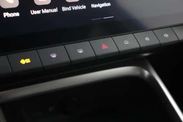 MG ZS (2025) thumbnail 55