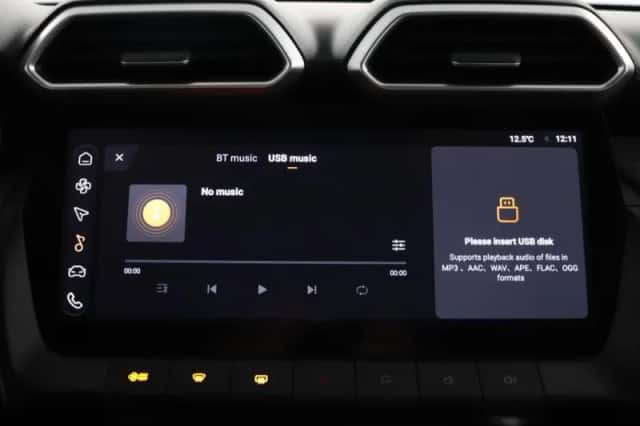 MG ZS (2026) thumbnail 37