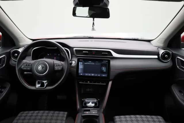 MG ZS EV (2023) thumbnail 32