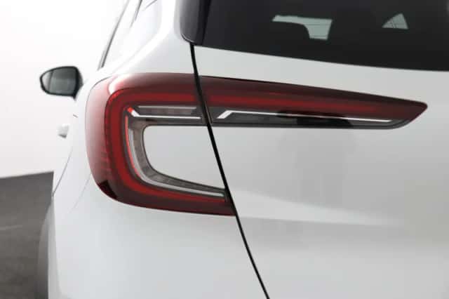 Renault Captur (2020) thumbnail 34
