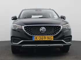 MG ZS EV (2021) thumbnail 3