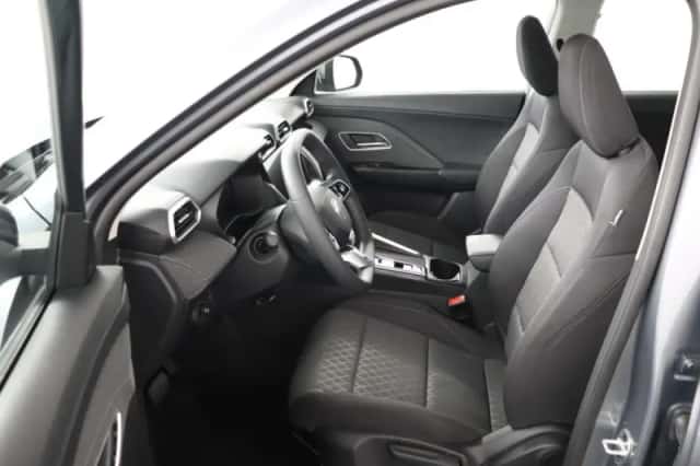 MG ZS (2025) thumbnail 14