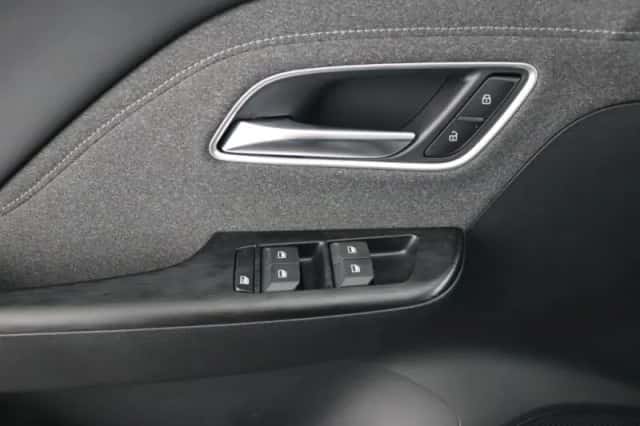 MG ZS (2025) thumbnail 22