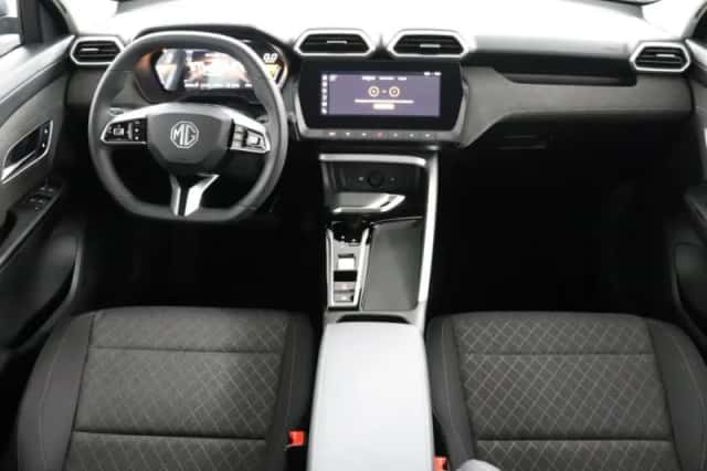 MG ZS (2025) thumbnail 45