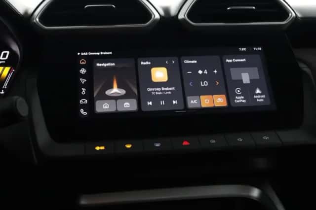 MG ZS (2025) thumbnail 6