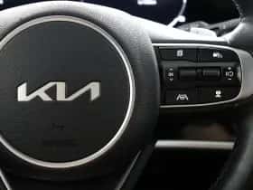 Kia Sportage (2022) thumbnail 17
