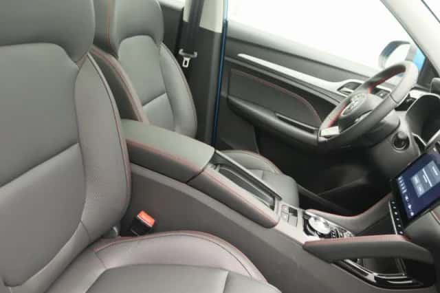 MG ZS EV (2025) thumbnail 19