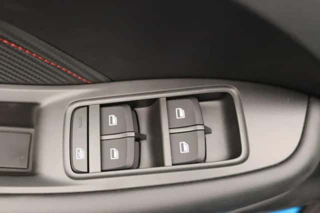 MG ZS EV (2025) thumbnail 21
