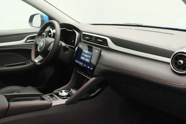 MG ZS EV (2025) thumbnail 10