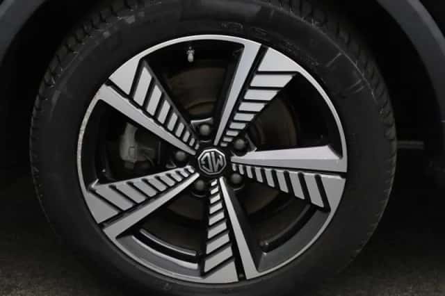 MG ZS EV (2021) thumbnail 12