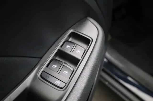MG ZS EV (2021) thumbnail 26