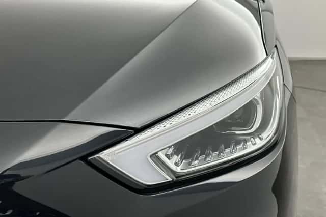 MG ZS EV (2023) thumbnail 4