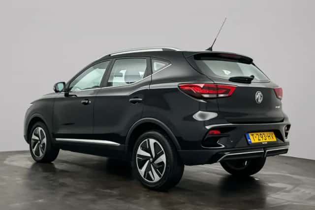 MG ZS EV (2023) thumbnail 5