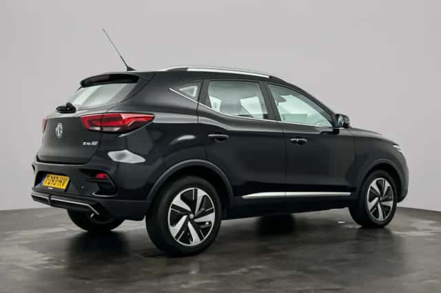 MG ZS EV (2023) thumbnail 7