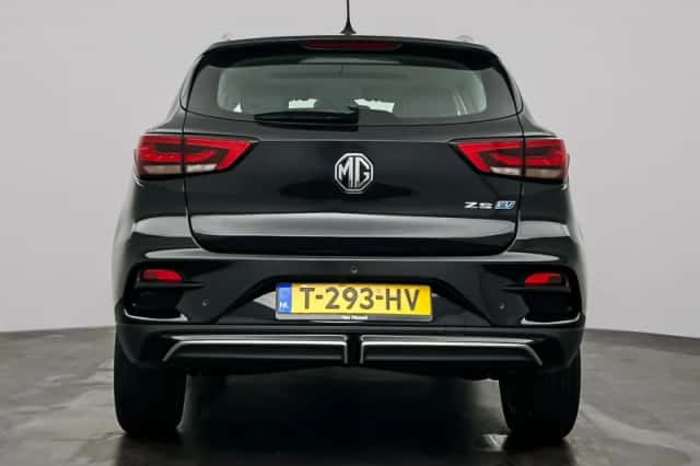 MG ZS EV (2023) thumbnail 8