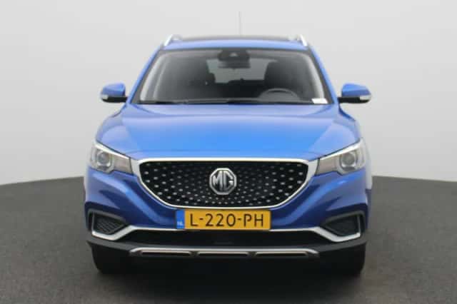 MG ZS EV (2021) thumbnail 4