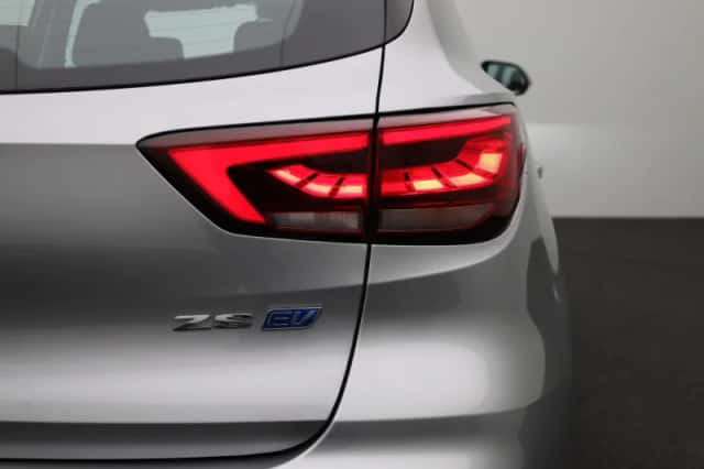 MG ZS EV (2022) thumbnail 32