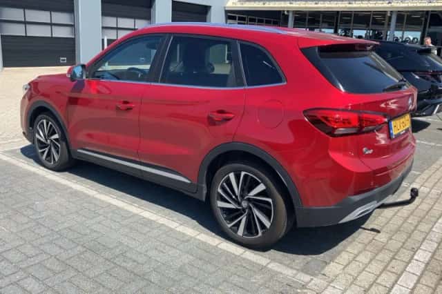 MG ZS (2025) thumbnail 2