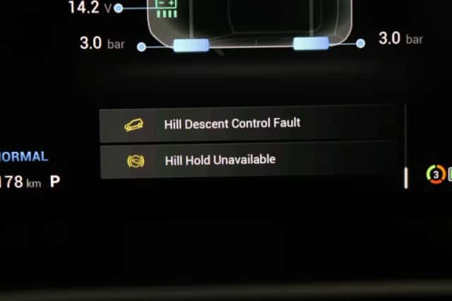 MG ZS EV (2023) thumbnail 43