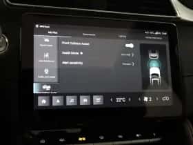 MG ZS EV (2023) thumbnail 51