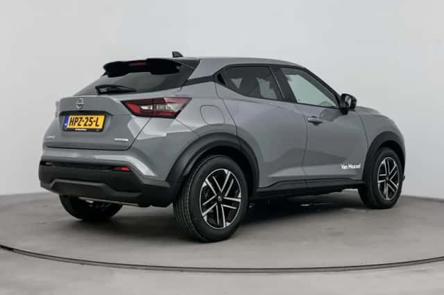 Nissan Juke (2025) thumbnail 4