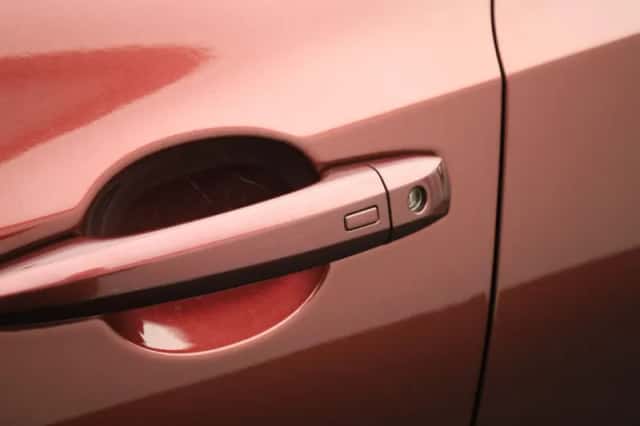 Nissan Juke (2021) thumbnail 18
