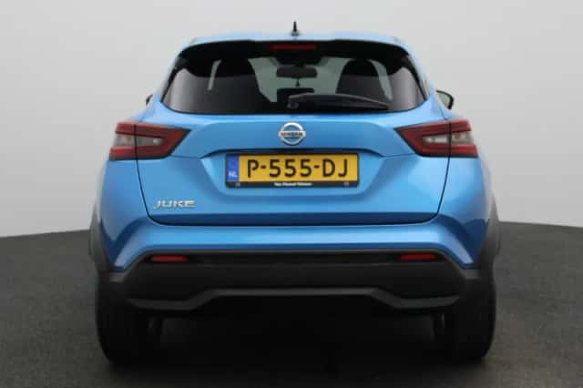 Nissan Juke (2022) thumbnail 5