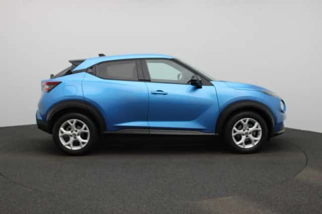 Nissan Juke (2022) thumbnail 6