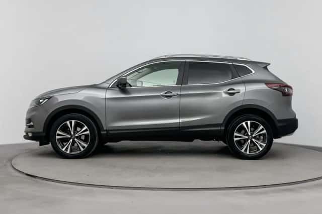 Nissan Qashqai (2021) thumbnail 2