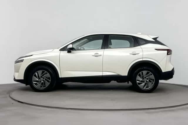 Nissan Qashqai (2022) thumbnail 2