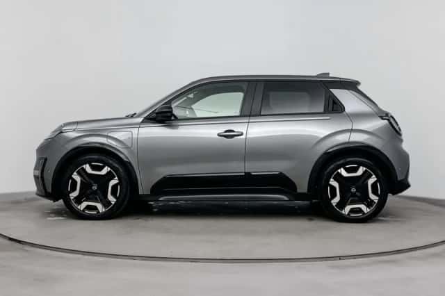 Nissan Micra (2025) thumbnail 2