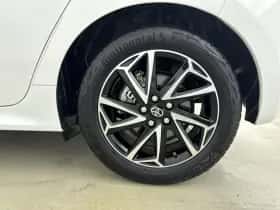 Toyota Yaris (2021) thumbnail 9