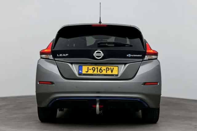 Nissan Leaf (2020) thumbnail 3