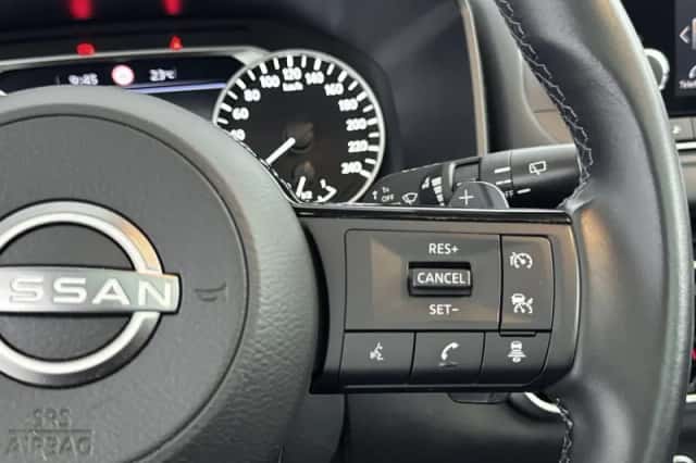 Nissan Qashqai (2022) thumbnail 6