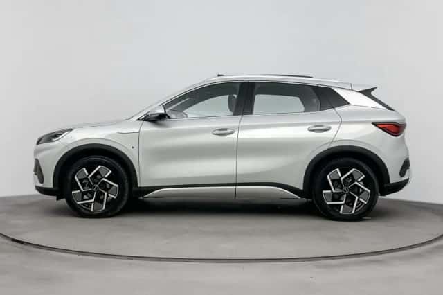BYD Atto 3 (2023) thumbnail 2