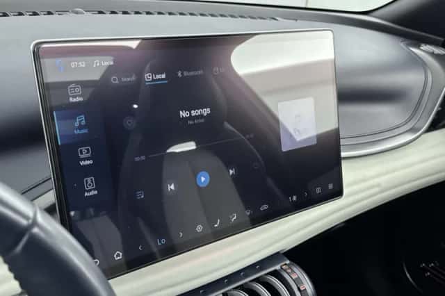BYD Atto 3 (2023) thumbnail 12
