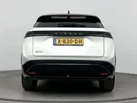 Nissan Ariya (2023) thumbnail 3