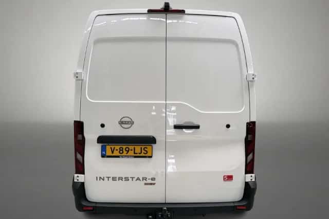 Nissan Interstar (2025) thumbnail 3
